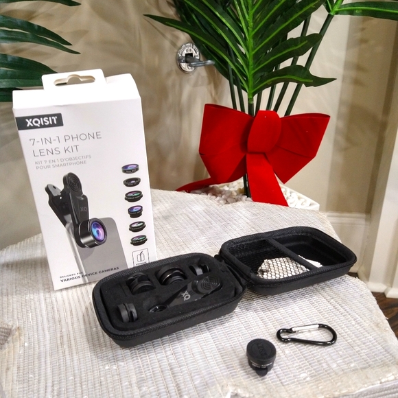 Other - XQISIT 7-in-1 Phone Lens Kit